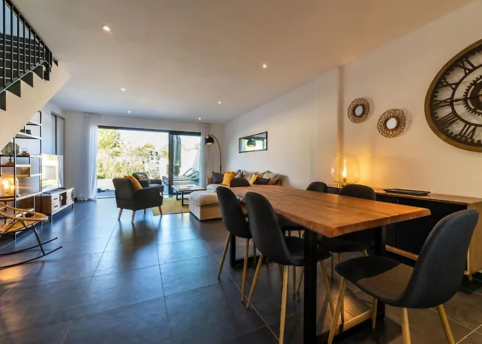 Calarossa Bay 公寓式酒店 维琪奥港