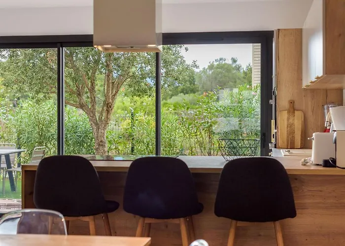 מלון דירות Calarossa Bay