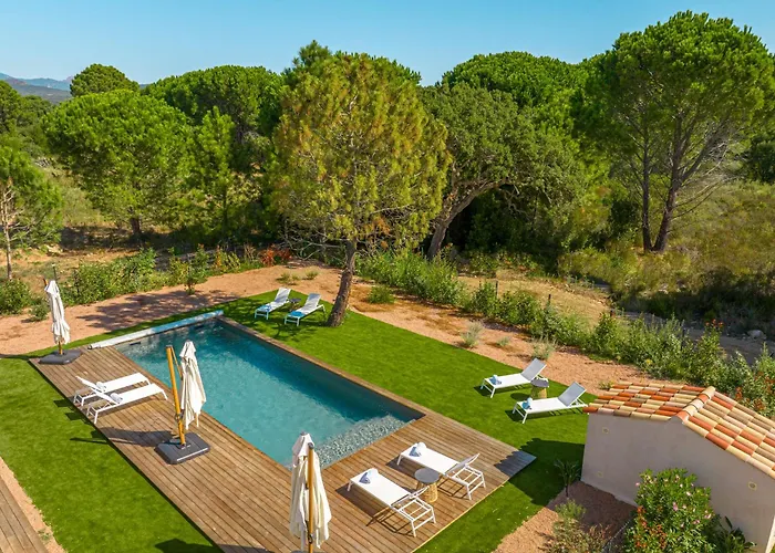 מלון דירות Calarossa Bay פורטו-וישיו