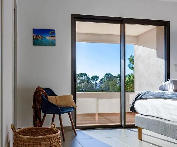 Calarossa Bay פורטו-וישיו